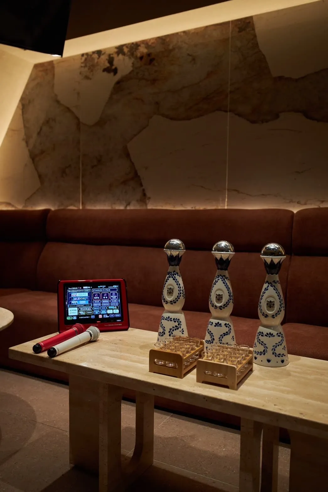 925 rounge 浜町店