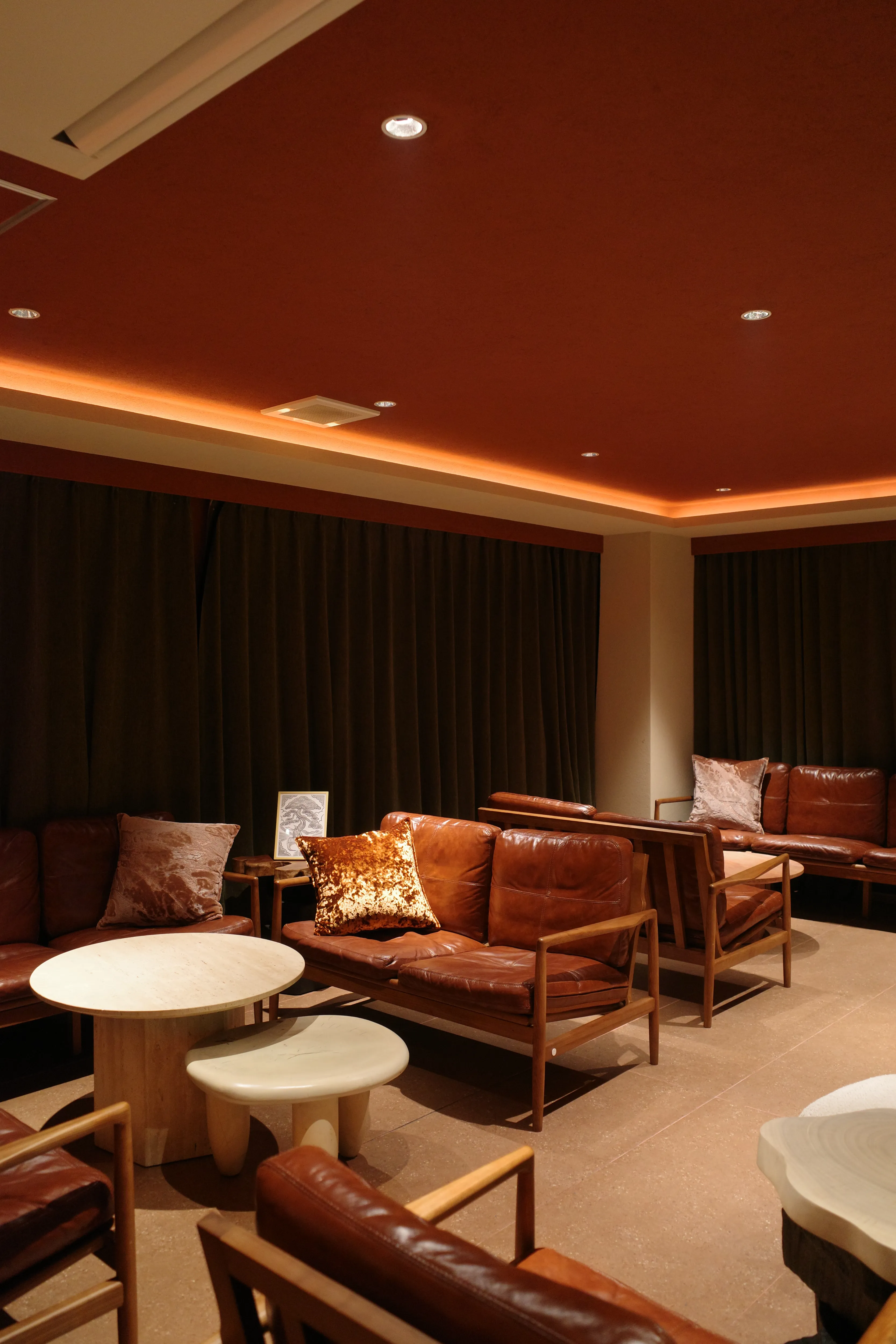 925 rounge 浜町店