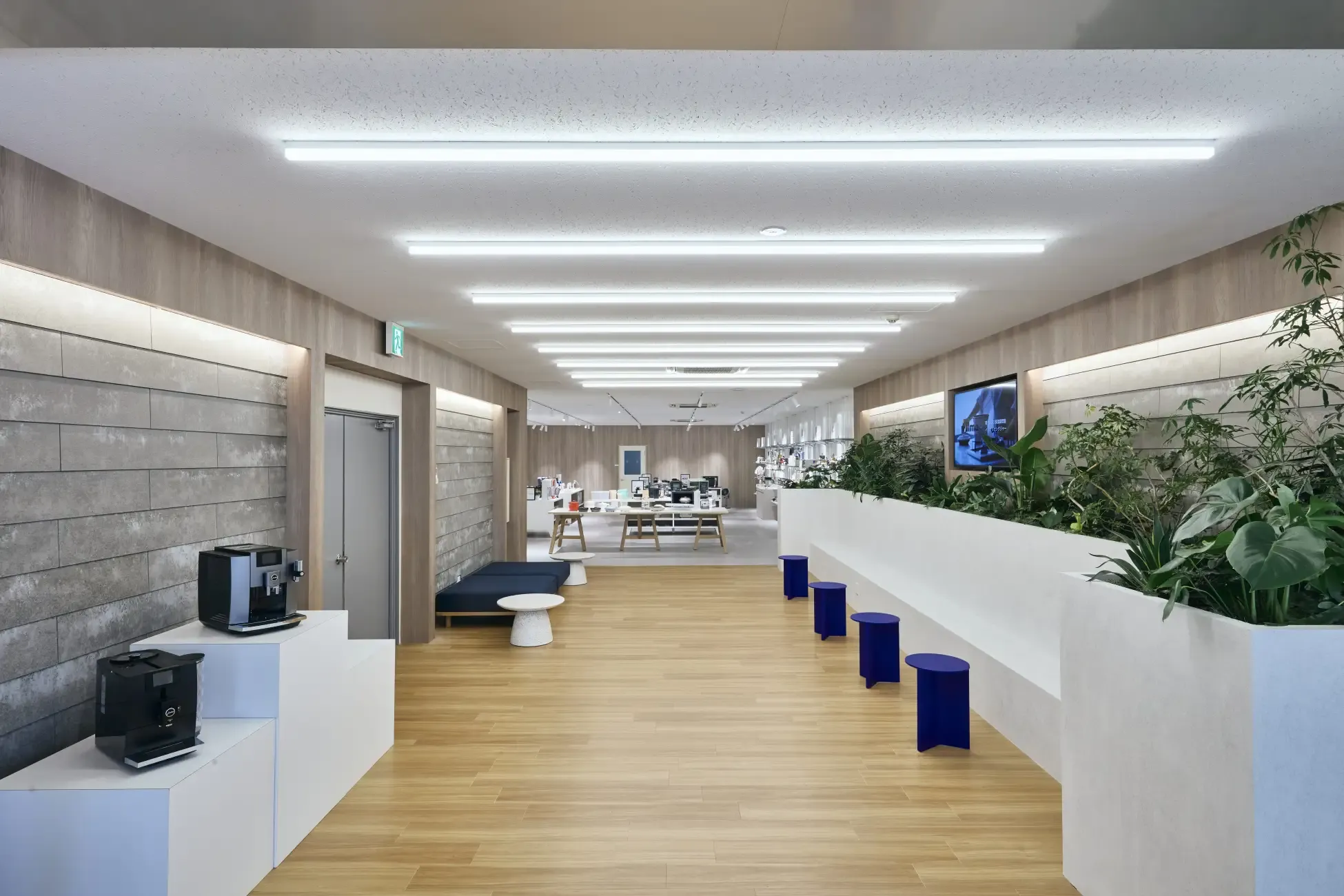 Y.YACHT 名古屋ショールーム